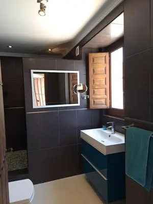 Un baño de Villa Valle de Olivos