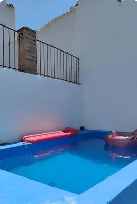 Piscina en o cerca de Casa Estrella