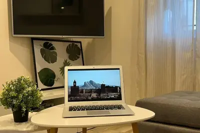 Una televisión o centro de entretenimiento en MRS El mirador de la Alcazaba
