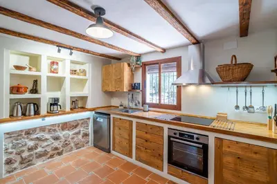 Una cocina o zona de cocina en Cerro de la Cruz, increíbles vistas en el centro de Andalucía