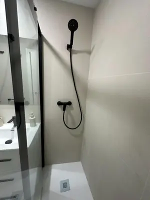 Un baño de Archeros Suite, Centro de Sevilla