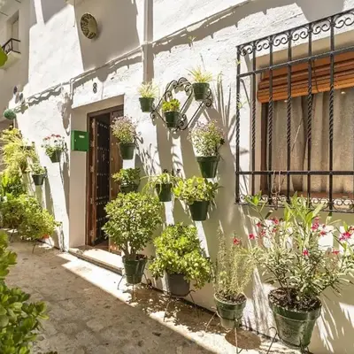 Casa con patio y terraza en Barrio histórico de la Villa