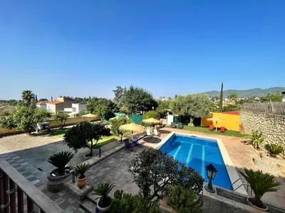 Piscina en o cerca de Mirador del Calasancio 4