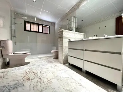 Un baño de Mirador del Calasancio 5