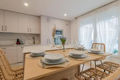 Una cocina o zona de cocina en Oasis Cordoba Central