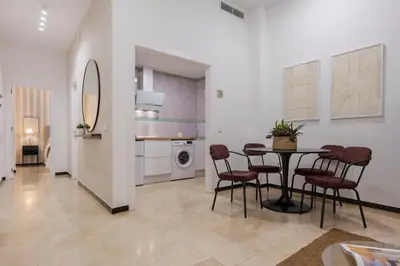 Una cocina o zona de cocina en AvantiStays Cartuja