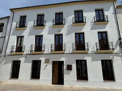 Edificio en el que se encuentra el apartahotel