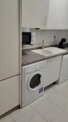 Plano de CÉNTRICO y AMPLIO APARTAMENTO con todas las comodidades