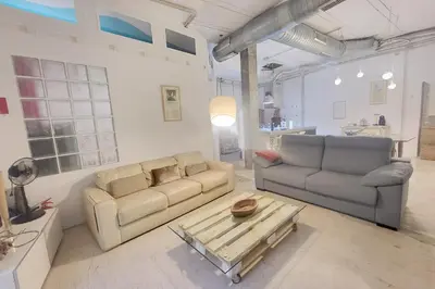Zona de estar de LOFT SOHO, Free Garage, Downtown