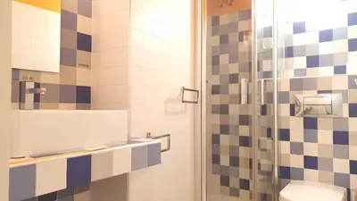 Un baño de Balcon Alameda Downtown