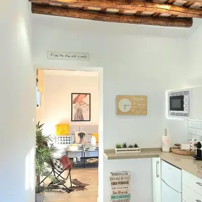 Valentina Home