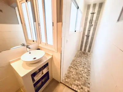 Un baño de Esencia de Córdoba