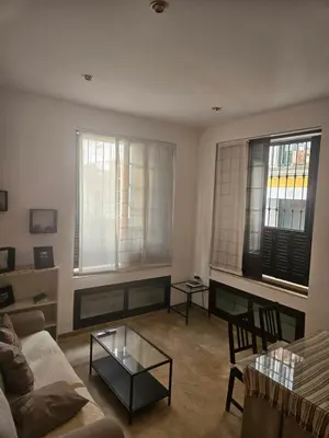 Zona de estar de Castellar Life pleno centro