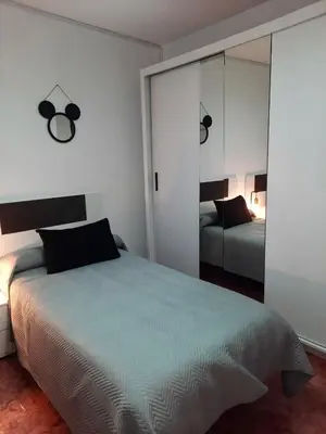Cama o camas de una habitación en Apartamento CENTRO San Idelfonso - Parking Opcional