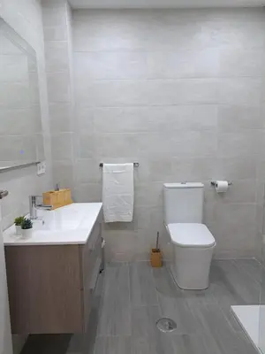Un baño de ALOJAMIENTOS EL LUGARILLO 1ºa