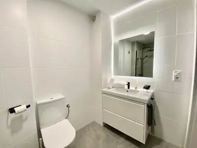 Un baño de Balcón de la Paz