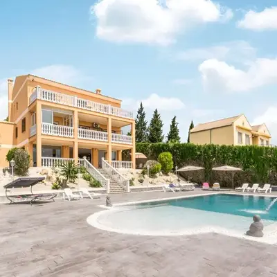 Villa Carmela