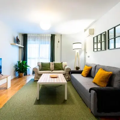 2 hab 2 baños con Parking junto al Casco Histórico