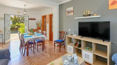 Una televisión o centro de entretenimiento en Casa Pozo Antequera by Ruralidays