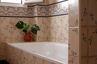 Un baño de Casa Frasquita del Pan - Caminito del Rey