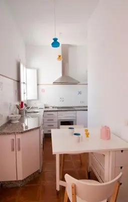Una cocina o zona de cocina en Apartamento El Patio de Ezequiel