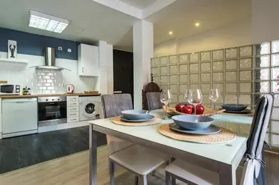 Una cocina o zona de cocina en Alohamundi Amador de los Rios
