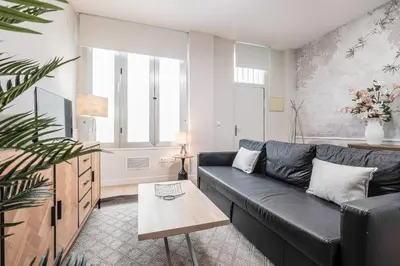 Zona de estar de Precioso estudio en San Julián Sevilla, AC WiFi Hiniesta estudio