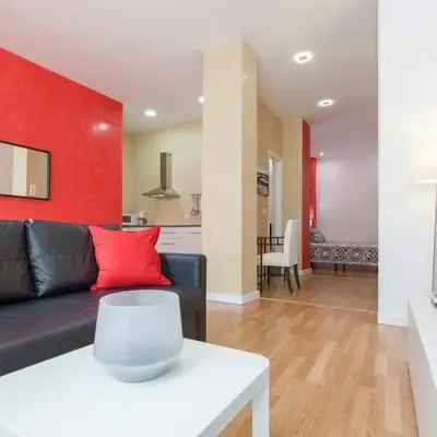 Precioso estudio en San Julián Sevilla