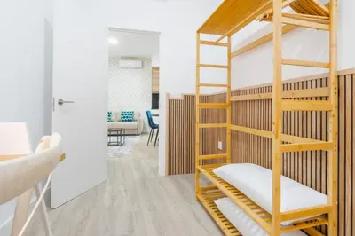 Cama o camas de una habitación en New modern - quiet street - Setas de Sevilla