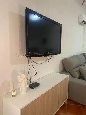 Una televisión o centro de entretenimiento en ArroyoHome