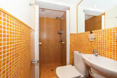 Un baño de Casa de la Albolafia