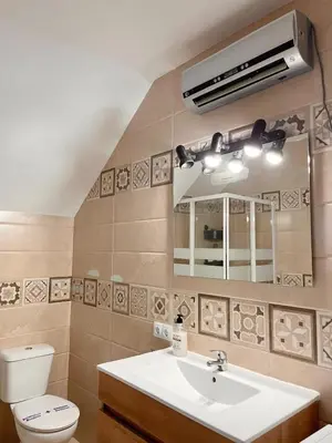 Un baño de InHome Central Studio
