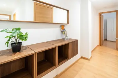 Plano de Apartamento a 15 minutos de la Judería con Parking
