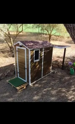 Edificio en el que se encuentra el tented camp