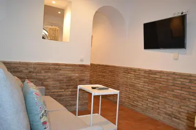 Una televisión o centro de entretenimiento en Sunshine San Fernando
