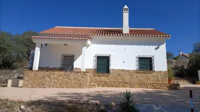 Edificio en el que se encuentra la casa o chalet