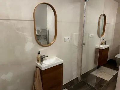 Un baño de Little Osaka Puertollano