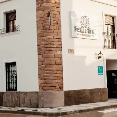 Hostal Central Marmolejo