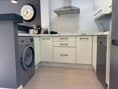 Una cocina o zona de cocina en Apartamento San Basilio Bookish Place