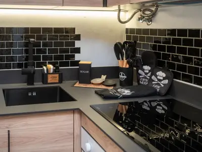 Una cocina o zona de cocina en BHost - Magdalena I