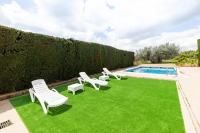 Piscina en o cerca de Villa Al-Andalus
