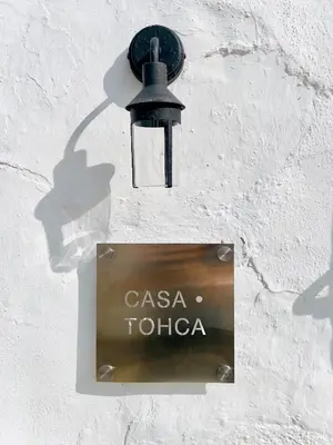 Certificado, premio, señal o documento que está expuesto en Casa Tohca Setenil