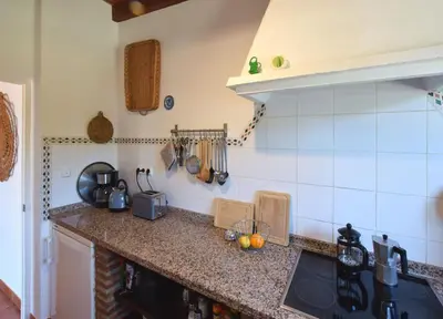 Una cocina o zona de cocina en Charming cottage near El Torcal de Antequera