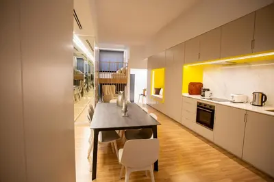 Una cocina o zona de cocina en WISH SUITE Puerta Osario