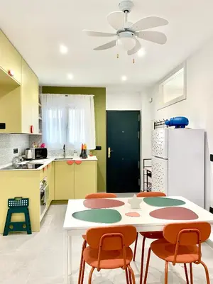 Una cocina o zona de cocina en Verde Oliva Albero Limon