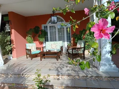 Jardín al aire libre en Los Claveles