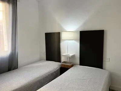 Cama o camas de una habitación en Kansas City 721