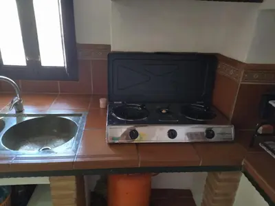 Una cocina o zona de cocina en Alojamiento Rural Los Limones