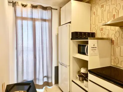 Una cocina o zona de cocina en Happy Sevilla