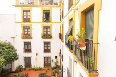 Edificio en el que se encuentra el apartamento